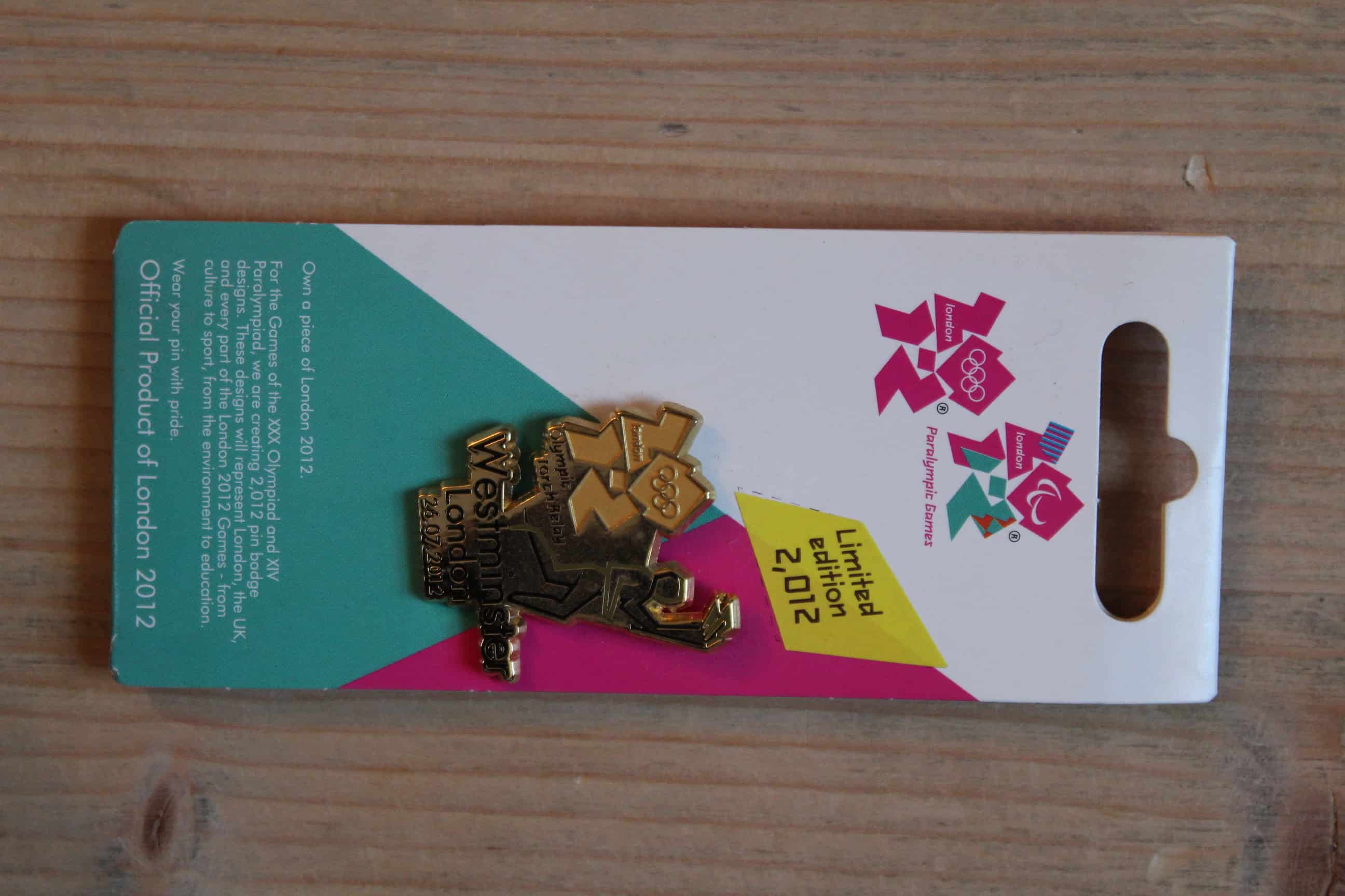 2012 LONDON OLYMPICS TORCH RELAY (WESTMINSTER LONDON) PIN BADGE